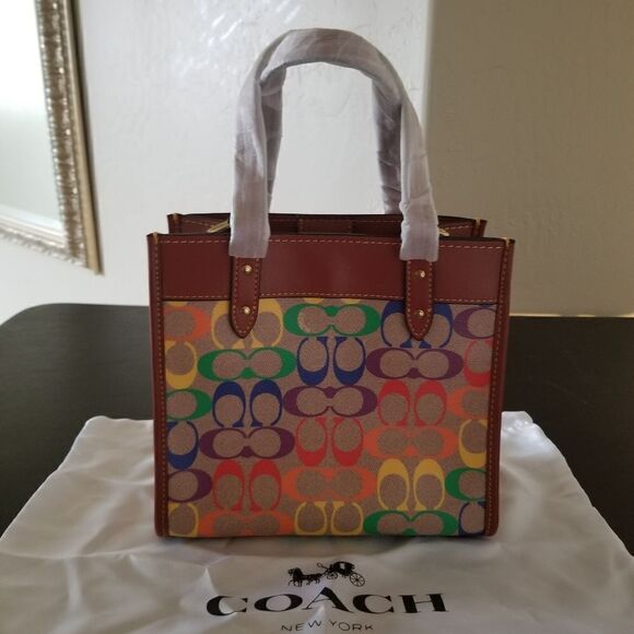 New Coach Rainbow Crossbody - Picture 2 of 7